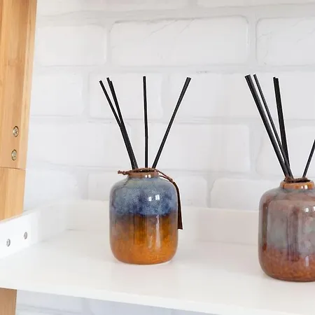 Apartament Wonderful Emoji In Oldtown, Street Parking *